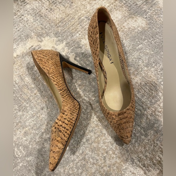 Via Spiga Carola Dress Pumps Leather Natural Crocodile Print Size 8M 3.5” Heel - Picture 6 of 11